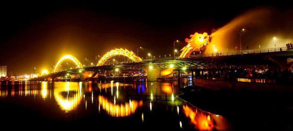 Dragon Bridge - Da Nang City Tour