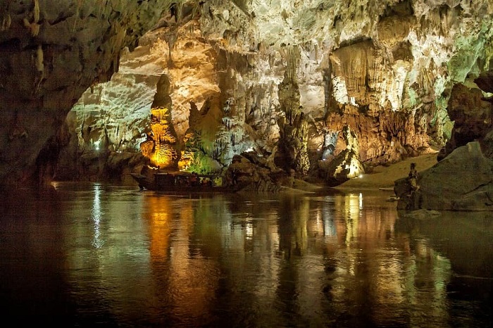 HUE TO PARADISE CAVE
